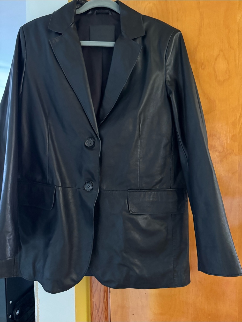 Department: Women - Jackets & Coats